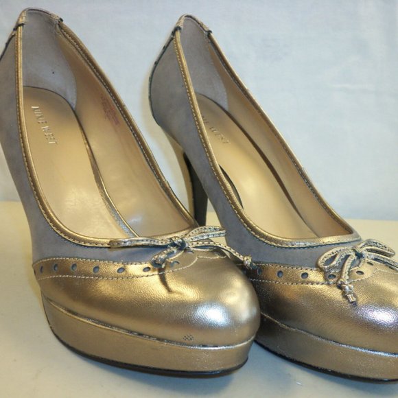 Nine West New CelebM Platform pumps 9.5 M Gold Leather burlesque pinup - Picture 1 of 7